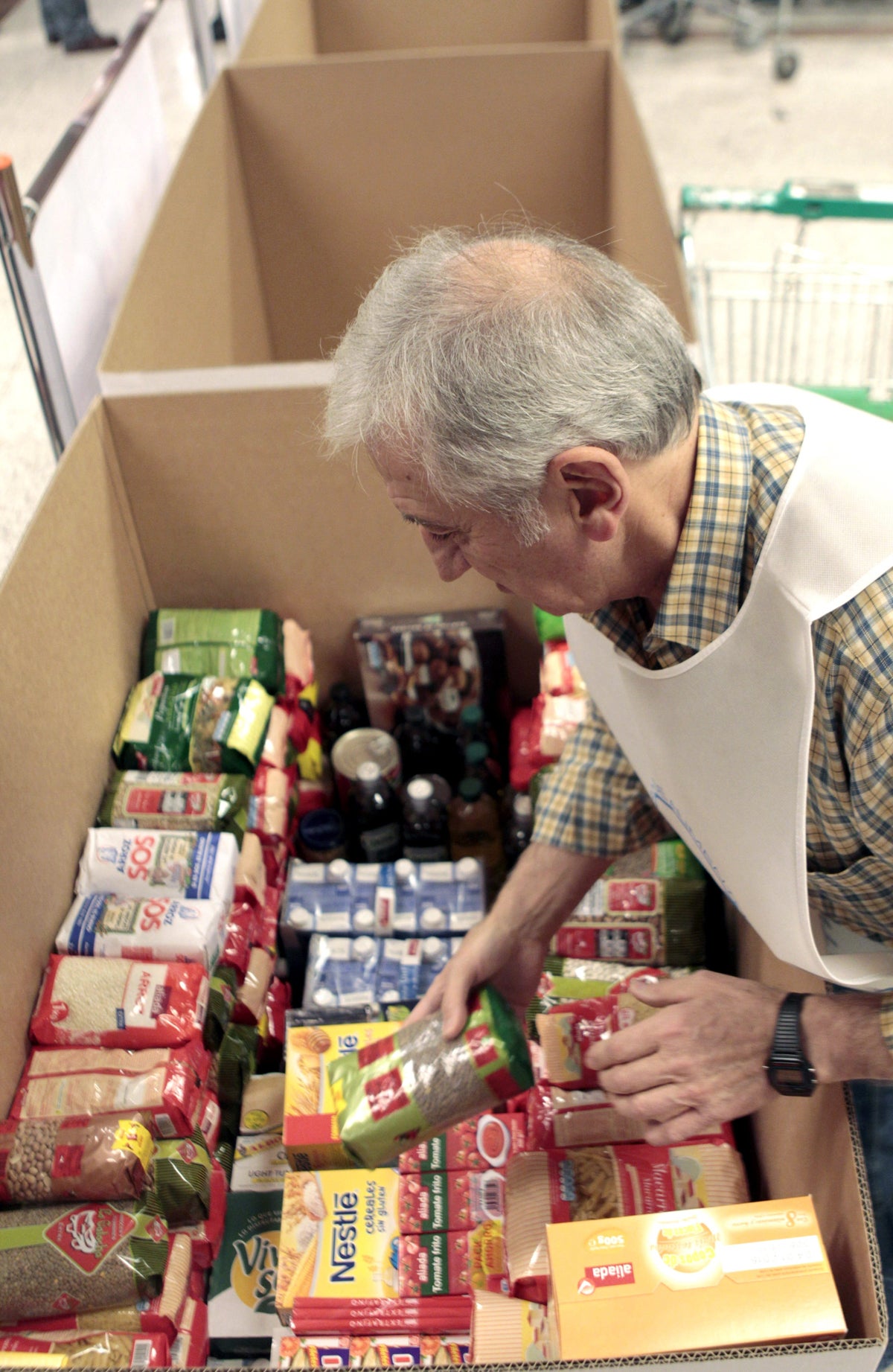 El Centro Comercial Arturo Soria Plaza dona 2 toneladas de alimentos para luchar contra la Covid-19 El Centro Comercial Arturo Soria Plaza dona 2 toneladas de alimentos para luchar contra la Covid-19