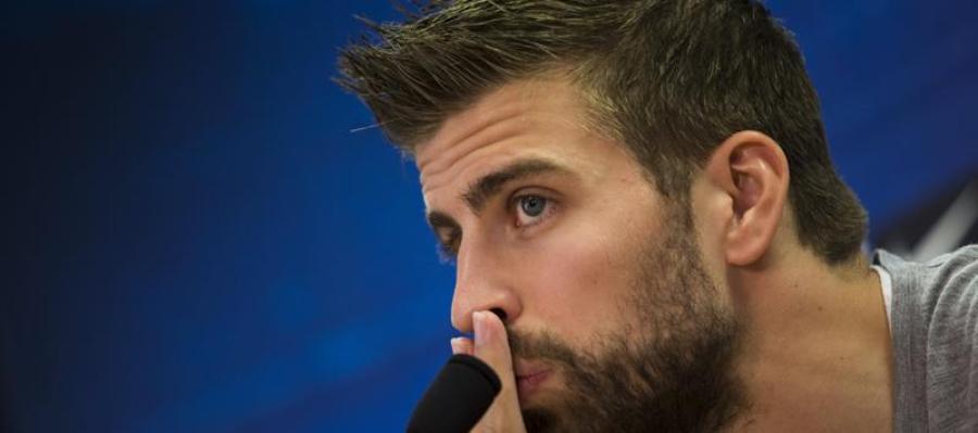 Gerard Piqué atiende a los medios Gerard Piqué atiende a los medios
