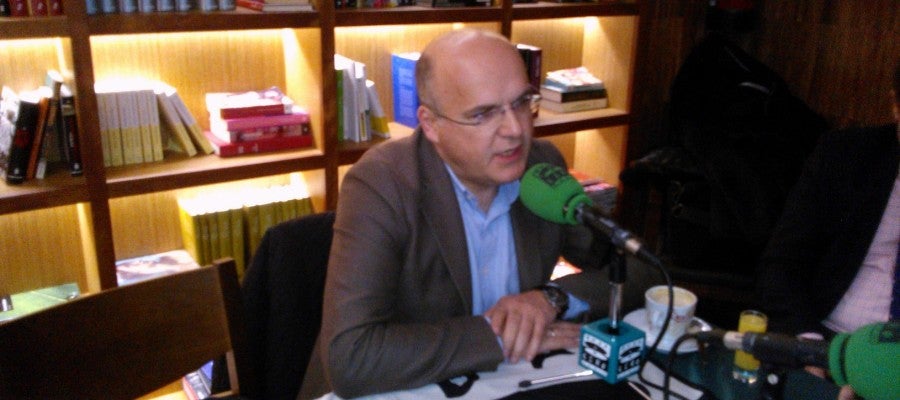 manuel baltar en el café de redacción manuel baltar en el café de redacción