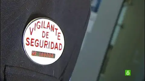 Placa que identifica a los vigilantes de seguridad Placa que identifica a los vigilantes de seguridad