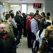 La OCDE ve correcta la reforma laboral, pero insuficiente para bajar el paro La OCDE ve correcta la reforma laboral, pero insuficiente para bajar el paro