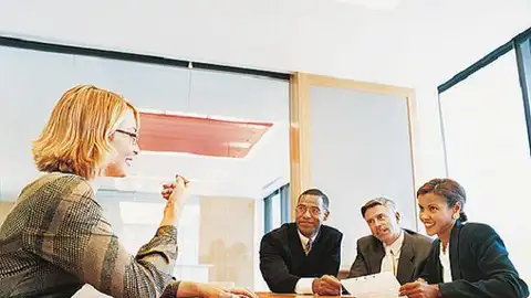 Mentiras en los currículums Mentiras en los currículums