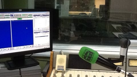 Escucha La Tertulia de los Viernes, viernes 27 diciembre 13