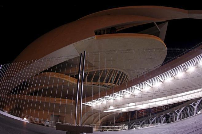 Mesa de redacción: La reforma del Palau de les Arts de Valencia costará tres millones de euros Mesa de redacción: La reforma del Palau de les Arts de Valencia costará tres millones de euros