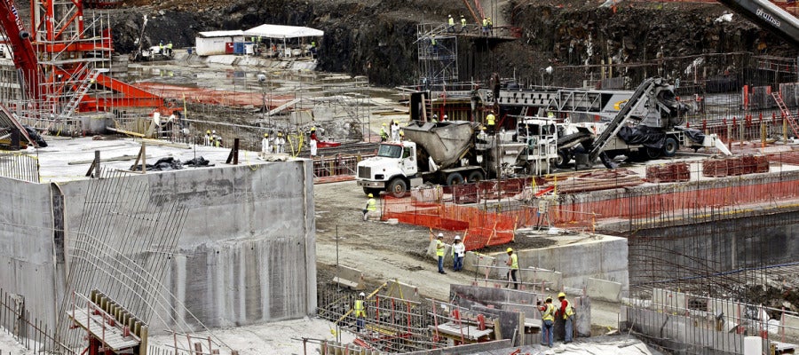 Obras en el Canal de Panamá Obras en el Canal de Panamá