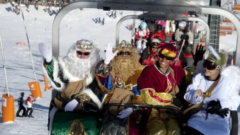 Los Reyes Magos Los Reyes Magos
