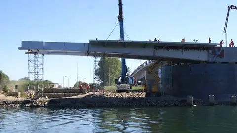 Construcción del primer puente basculante en Chile a cargo de una empresa española Construcción del primer puente basculante en Chile a cargo de una empresa española