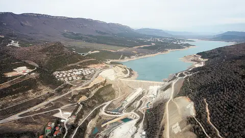 Pantano de Yesa Pantano de Yesa
