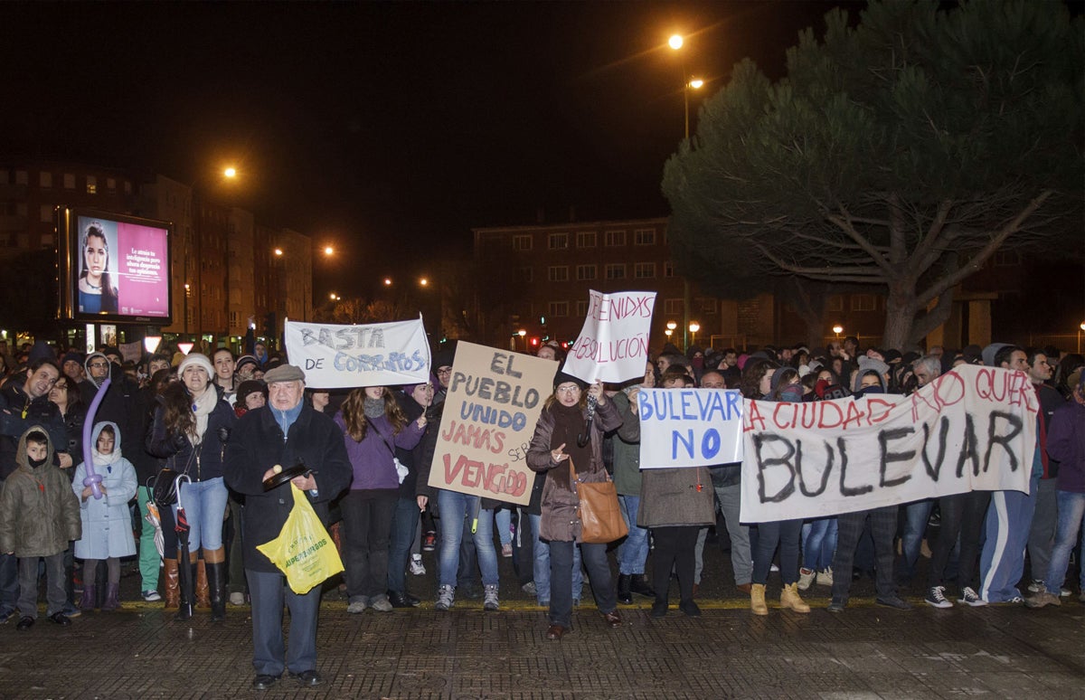 El alcalde de Burgos anuncia la paralización definitiva de las obras en Gamonal El alcalde de Burgos anuncia la paralización definitiva de las obras en Gamonal