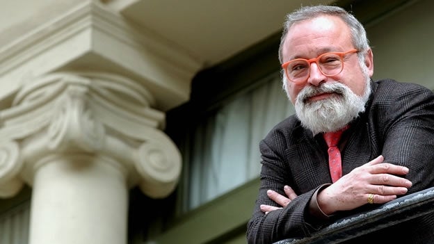 Fernando Savater: "Si los titiriteros hubieran colgado a un okupa, Colau no defendería la libertad de expresión" Fernando Savater: "Si los titiriteros hubieran colgado a un okupa, Colau no defendería la libertad de expresión"