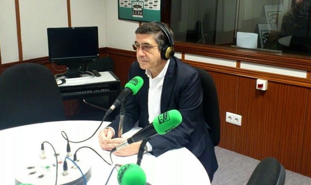 Patxi López: 'Hasta que se abran las primarias, me voy a dedicar a la política de Euskadi' Patxi López: 'Hasta que se abran las primarias, me voy a dedicar a la política de Euskadi'