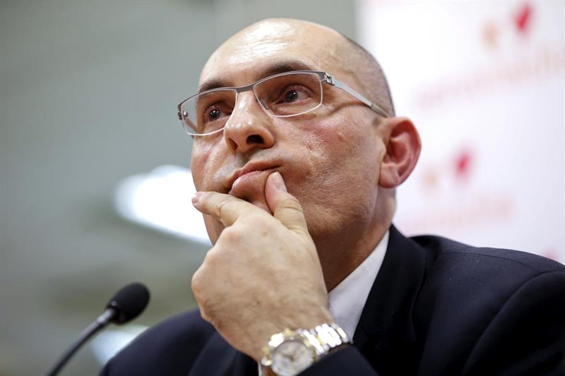 El TSJM archiva la causa contra Elpidio Silva por filtrar correos de Blesa El TSJM archiva la causa contra Elpidio Silva por filtrar correos de Blesa