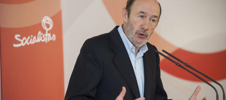 Rubalcaba, en un acto en Murcia Rubalcaba, en un acto en Murcia