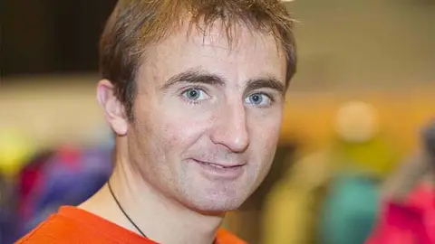 Ueli Steck - Aventura Ueli Steck - Aventura