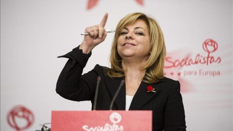 Elena Valenciano: "El n&uacute;mero uno del PSOE est&aacute; en el Congreso y el n&uacute;mero dos en Estrasburgo".