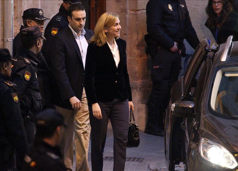 "Las pesquisas van cerrando el círculo de sospechosos" "Las pesquisas van cerrando el círculo de sospechosos"