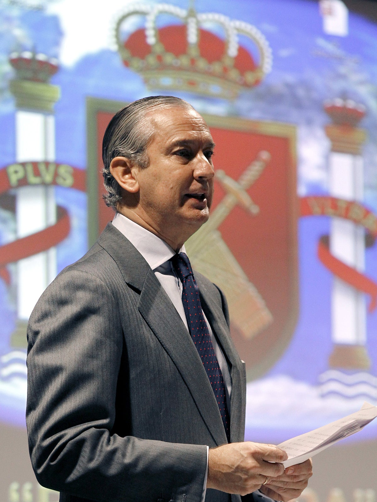 El exdirector de la Guardia Civil Fernández de Mesa, nombrado nuevo consejero de Red Eléctrica de España El exdirector de la Guardia Civil Fernández de Mesa, nombrado nuevo consejero de Red Eléctrica de España