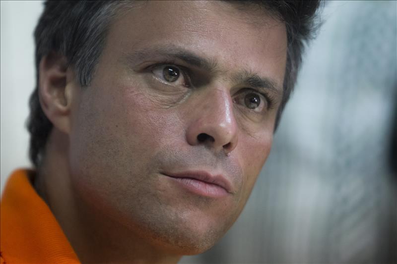 Suspenden la audiencia de apelación del opositor venezolano Leopoldo López Suspenden la audiencia de apelación del opositor venezolano Leopoldo López