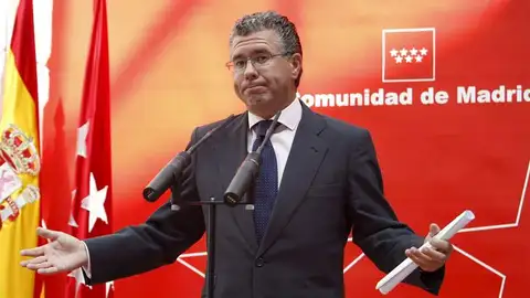 El senador popular Francisco Granados El senador popular Francisco Granados