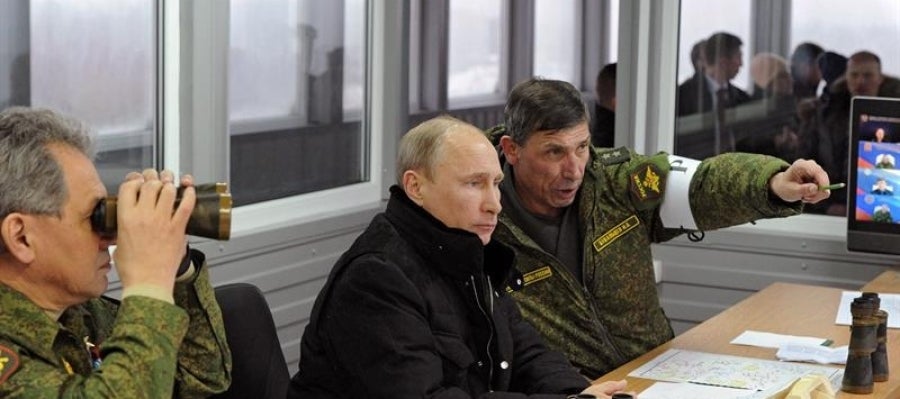 Putin se reúne con su cuerpo de mando. Putin se reúne con su cuerpo de mando.