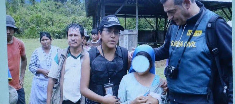Imagen exhibida tras la liberación de la niña de nueve años Imagen exhibida tras la liberación de la niña de nueve años