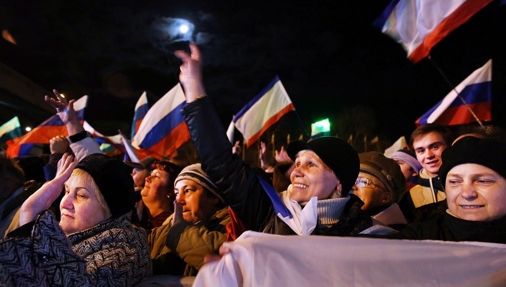 Crimea celebra su anexión a Rusia