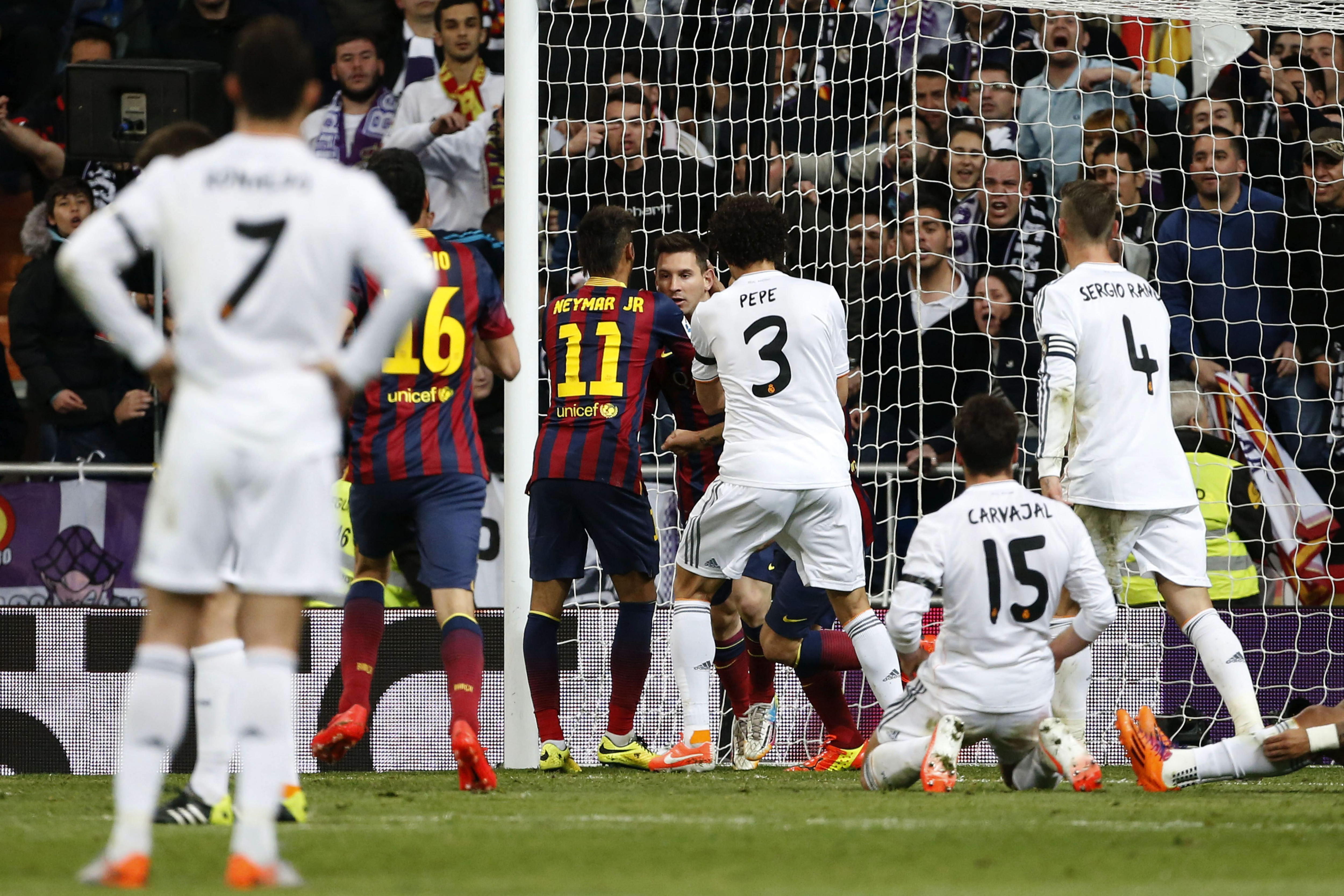 Lucha colosal por la Copa Lucha colosal por la Copa