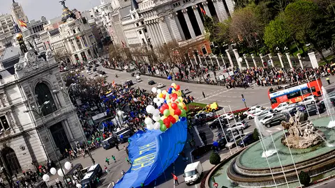 Manifestación en Madrid convocada en 2011 por numerosas organizaciones provida Manifestación en Madrid convocada en 2011 por numerosas organizaciones provida