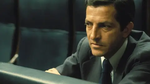 Adolfo Suárez, primer presidente de la democracia Adolfo Suárez, primer presidente de la democracia