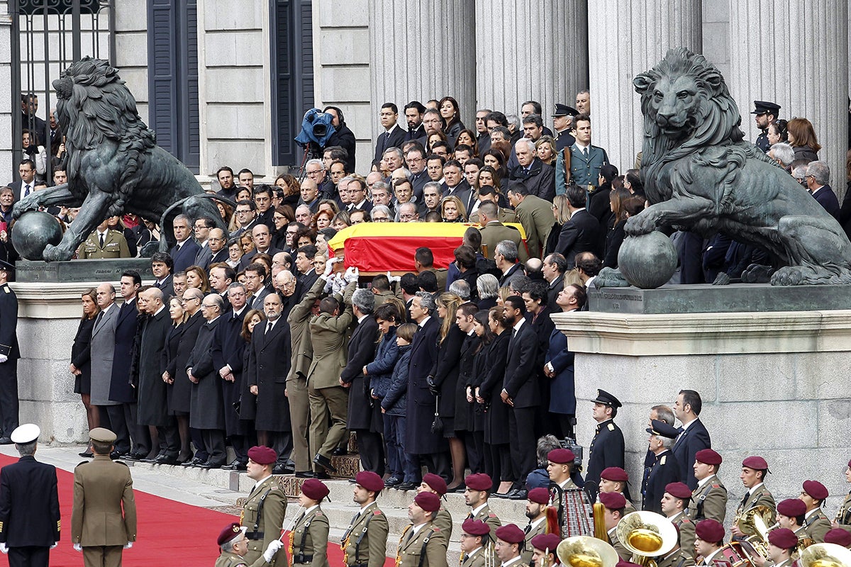 En 2014 despedimos a Adolfo Suárez, el hombre que devolvió la voz a los españoles En 2014 despedimos a Adolfo Suárez, el hombre que devolvió la voz a los españoles