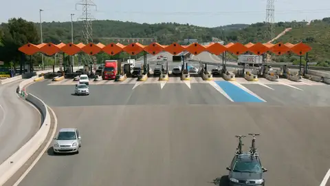 El Gobierno plantea la quita del 40% a los bancos para rescatar a las autopistas El Gobierno plantea la quita del 40% a los bancos para rescatar a las autopistas