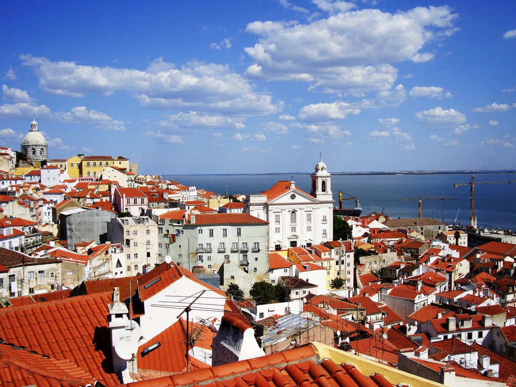 Lisboa a través de la literatura Lisboa a través de la literatura