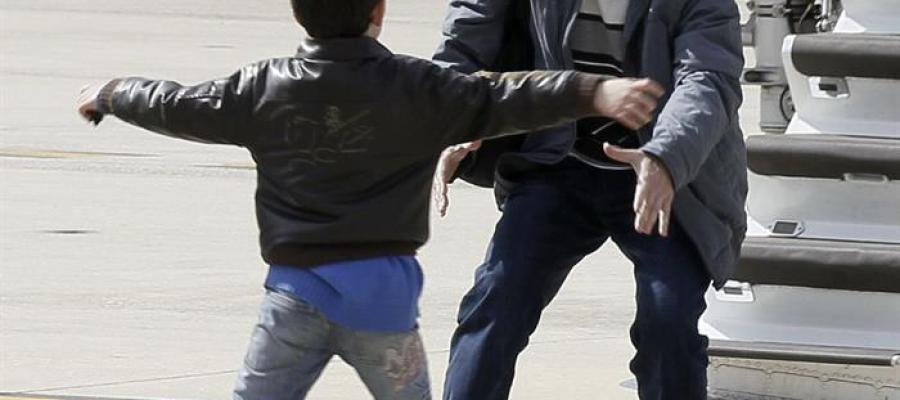 Javier Espinosa se reencuentra con su hijo Javier Espinosa se reencuentra con su hijo