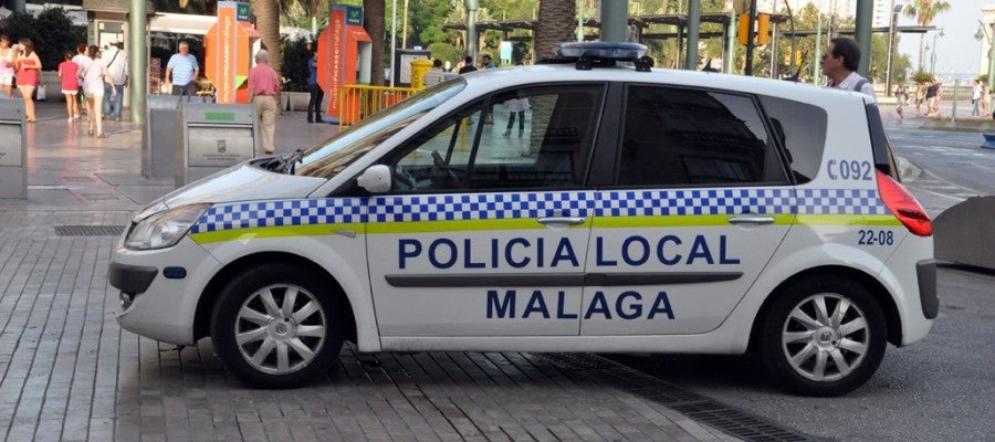Coche patrulla de la Policía Local de Málaga Coche patrulla de la Policía Local de Málaga