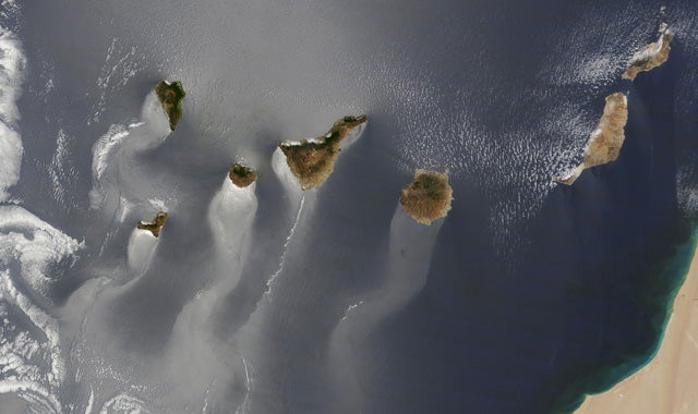 Ciencia en La Brújula: ¿Cómo se formaron las Islas Canarias? Ciencia en La Brújula: ¿Cómo se formaron las Islas Canarias?