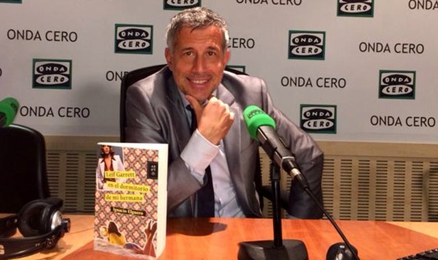 En la biblioteca con Ignacio Elguero En la biblioteca con Ignacio Elguero