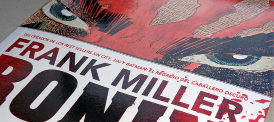 Portada de 'Ronin', de Frank Miller, editado por ECC Portada de 'Ronin', de Frank Miller, editado por ECC