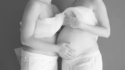 Pareja de mujeres Pareja de mujeres