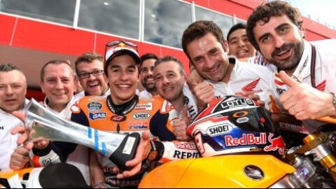 Marc M&aacute;rquez celebra el triunfo en Buenos Aires