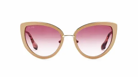 Modelo de gafas de sol Modelo de gafas de sol