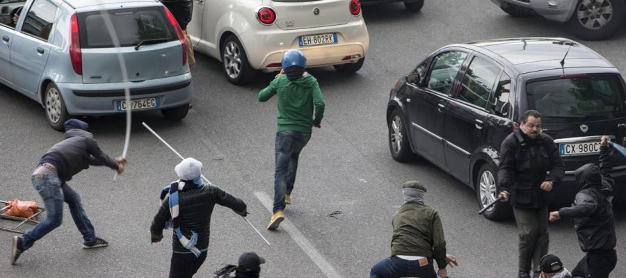 Disturbios en Roma antes de la 'Coppa' Disturbios en Roma antes de la 'Coppa'