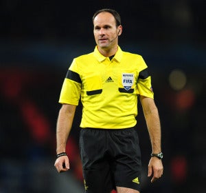 Mateu Lahoz, durante un partido Mateu Lahoz, durante un partido