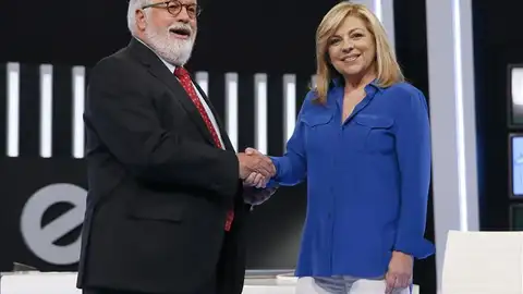 Arias Cañete y Valenciano se dan la mano Arias Cañete y Valenciano se dan la mano