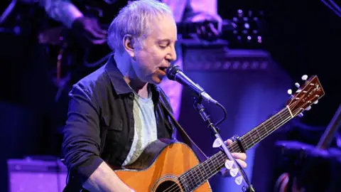 Paul Simon protagoniza el Discoforum Paul Simon protagoniza el Discoforum