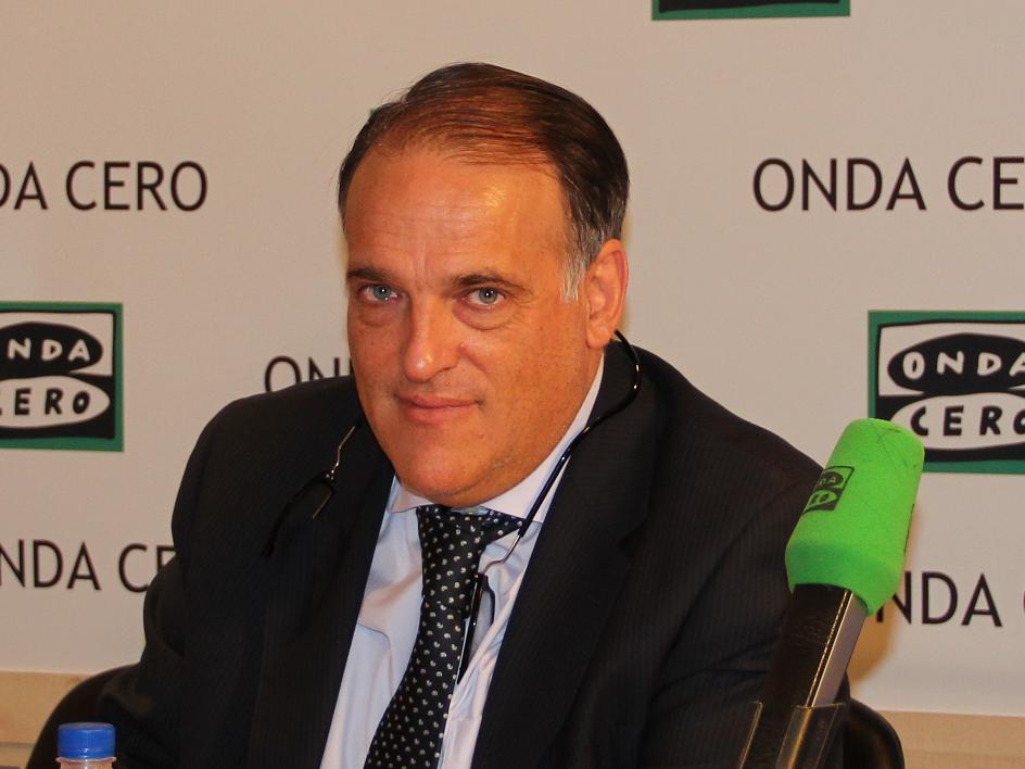 Javier Tebas: "No me gusta que Cristiano y Messi no hablen después de los partidos" Javier Tebas: "No me gusta que Cristiano y Messi no hablen después de los partidos"