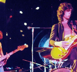 Led Zeppelin durante un concierto Led Zeppelin durante un concierto