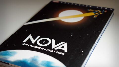 Nova. Portada