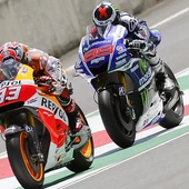 Marc Máquez y Jorge Lorenzo pelean por la victoria en el GP de Italia Marc Máquez y Jorge Lorenzo pelean por la victoria en el GP de Italia