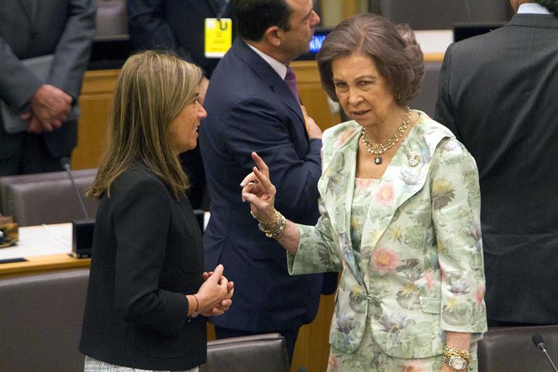 La reina Sofía dice que todo "va a seguir igual" La reina Sofía dice que todo "va a seguir igual"