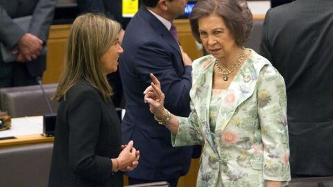 La reina Sof&iacute;a en la sede de la ONU